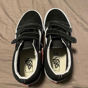 Kids VANS Sneakers Black with White Size 3 NWT